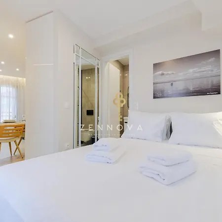 Zennova #72 Tsinari Luxury - Private Parking 아파트