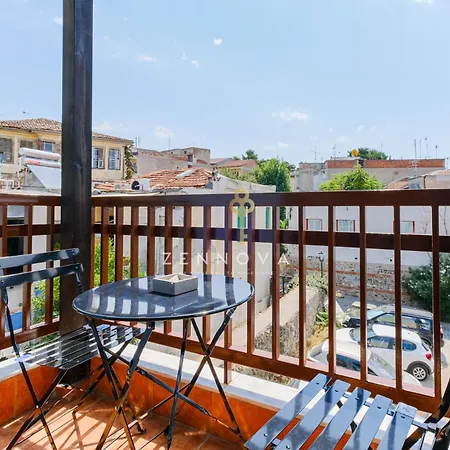 Zennova #72 Tsinari Luxury - Private Parking *