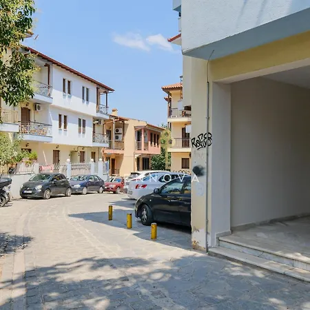 아파트 Zennova #72 Tsinari Luxury - Private Parking *