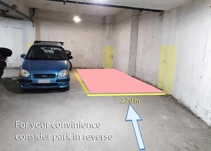 Zennova #72 Tsinari Luxury - Private Parking *