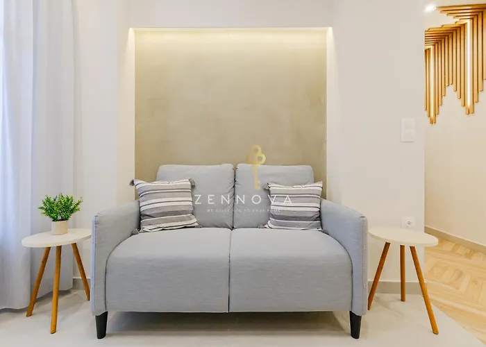 Zennova #72 Tsinari Luxury - Private Parking *