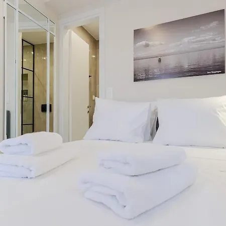 Tsinari Comfort & Luxury Suite, Private Parking Apartment Thessaloniki