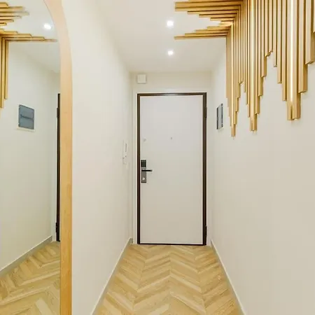 Tsinari Comfort & Luxury Suite, Private Parking * Thessaloniki