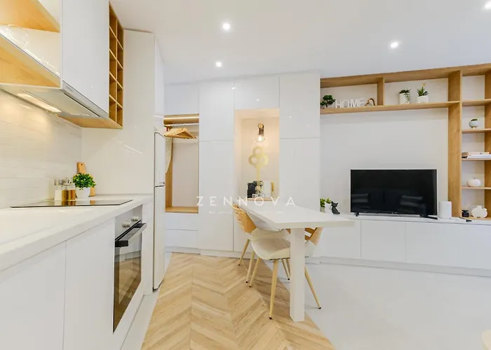 Zennova #72 Tsinari Luxury - Private Parking * Thessaloníki